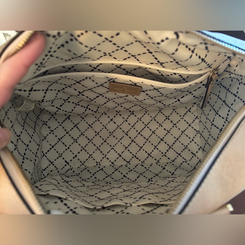 Kate Spade Newbury Lane Cassie Satchel - Picture 7 of 13